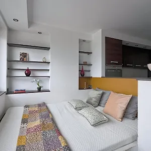 Cozy And Bright-city Center-zgod13 Апартаменты